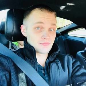 Meet your Posher, Robert